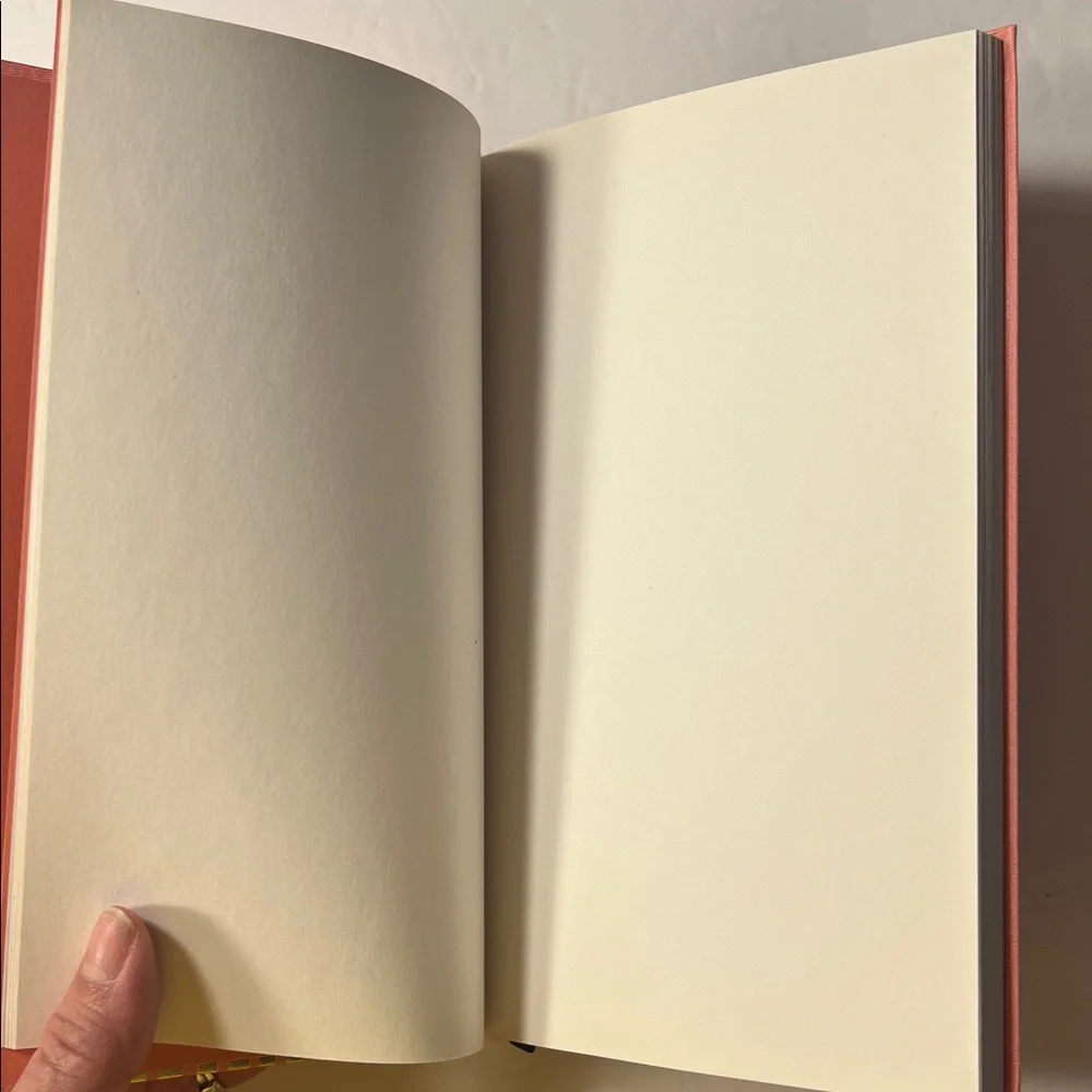 Gucci elegant notebook
